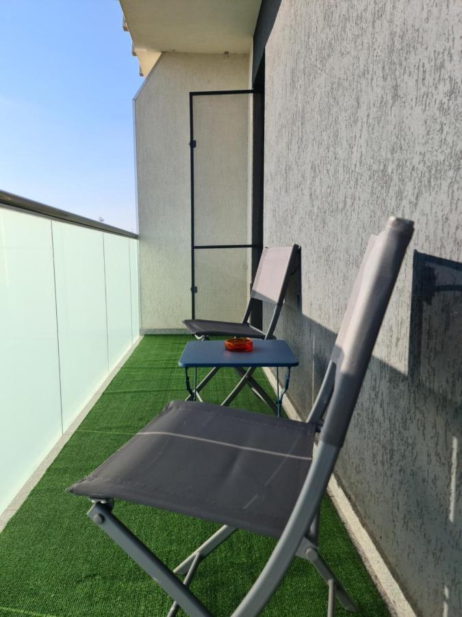 Global Residence Bukares Bagian luar foto